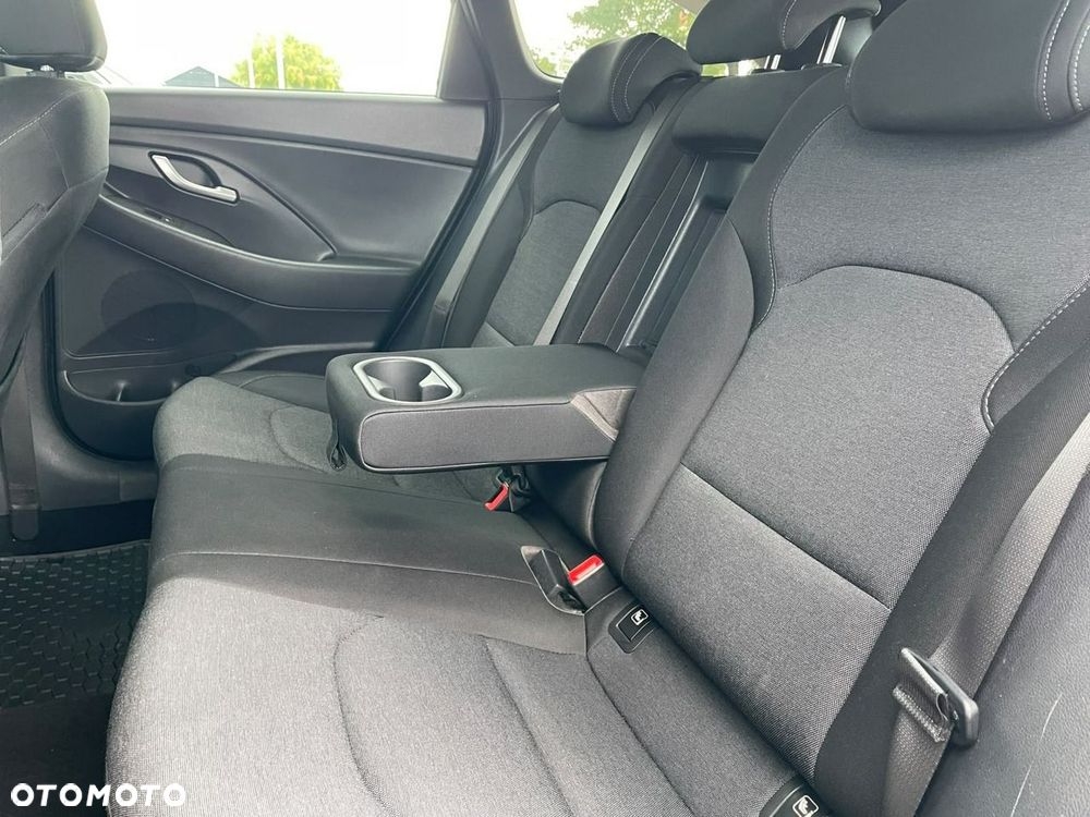 Hyundai i30 - 16