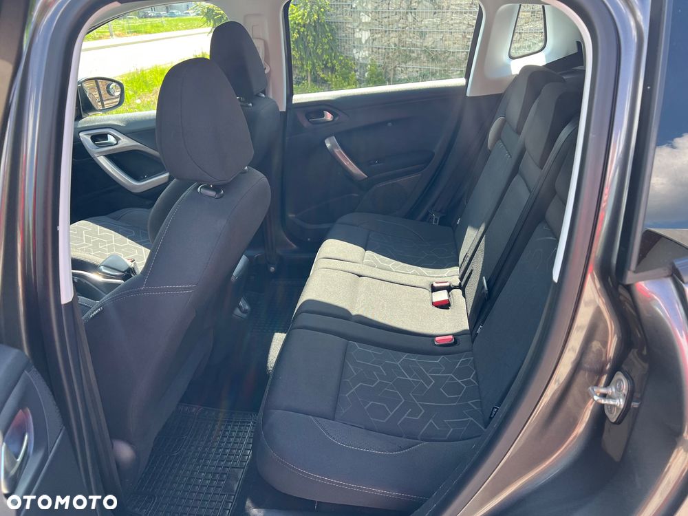 Peugeot 2008 1.2 Pure Tech Active - 25
