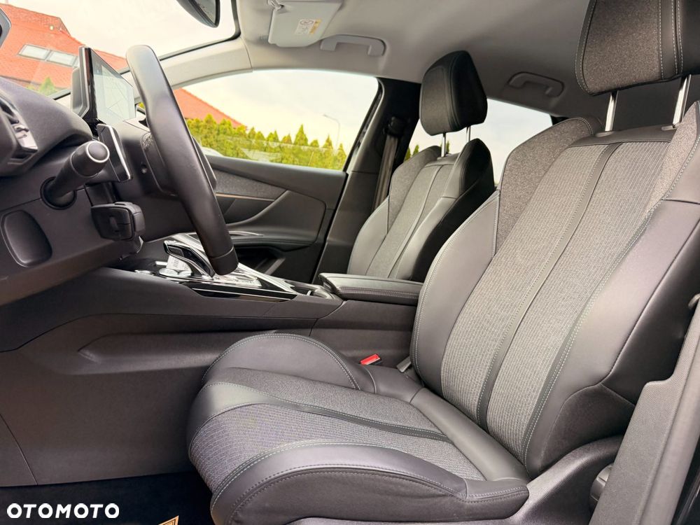 Peugeot 3008 1.5 BlueHDi Allure S&S EAT8 - 30