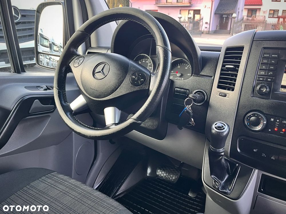 Mercedes-Benz SPRINTER 3.0 V6 AUTOMAT / EXTRA LONG / 6 OSÓB / SALON POLSKA / LEASING / KREDYT / VAT 23% - 17