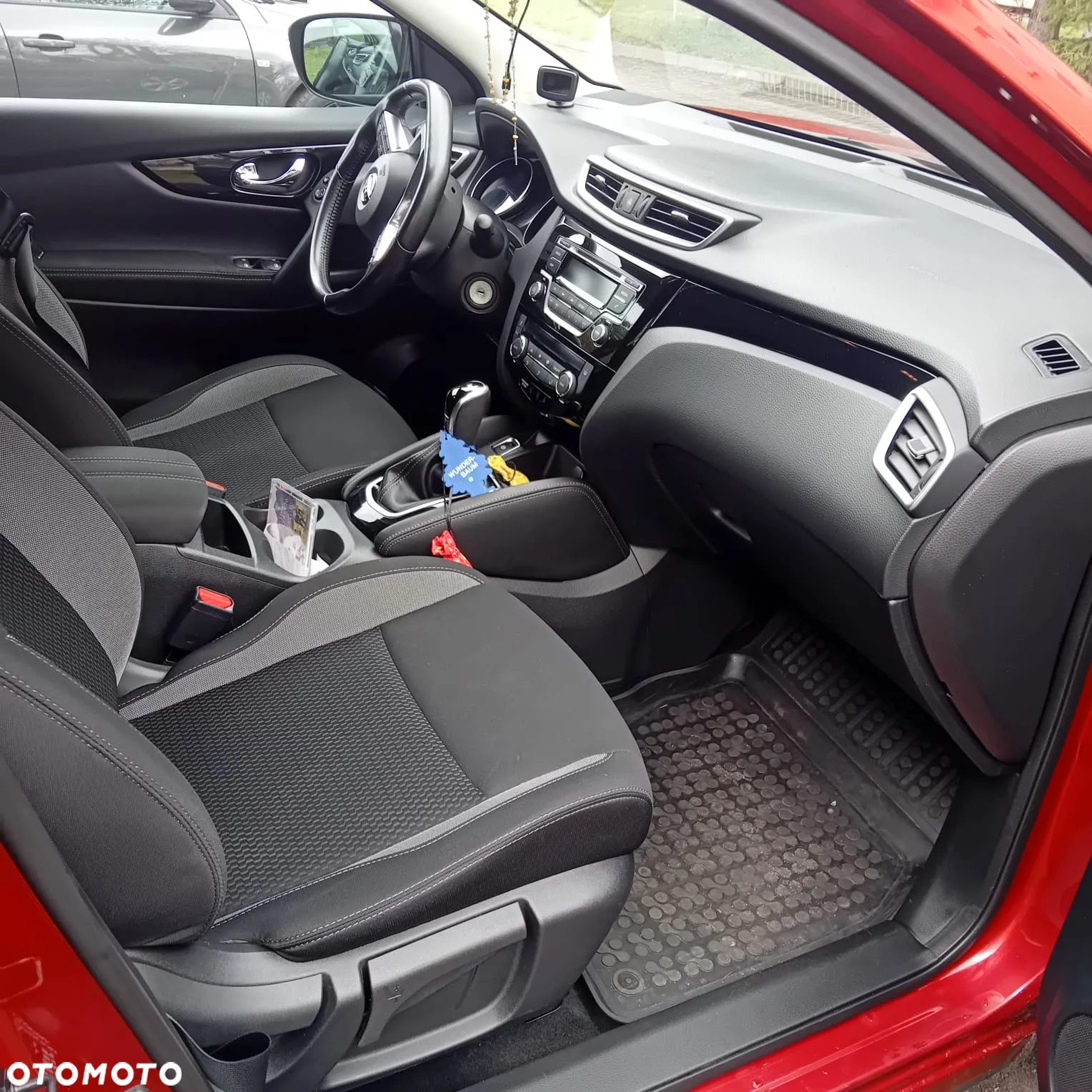Nissan Qashqai 1.2 DIG-T Acenta Xtronic EU6 - 9