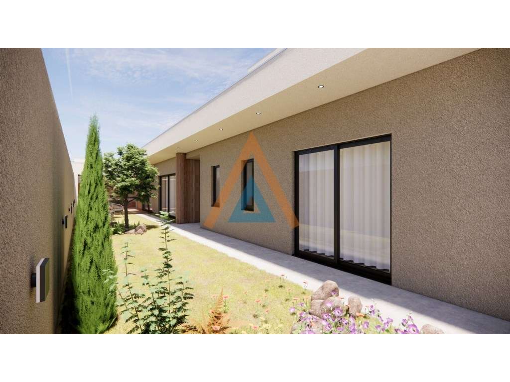 EXCELENTE MORADIA T4 - SANTA MARIA DA FEIRA - Grande imagem: 4/8