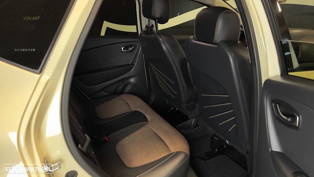 Renault Captur (ENERGY) TCe 90 INTENS - 23