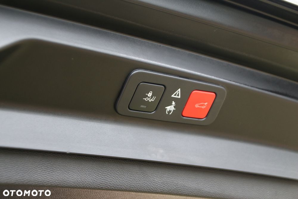 Peugeot 5008 1.6 THP Allure S&S EAT6 - 21