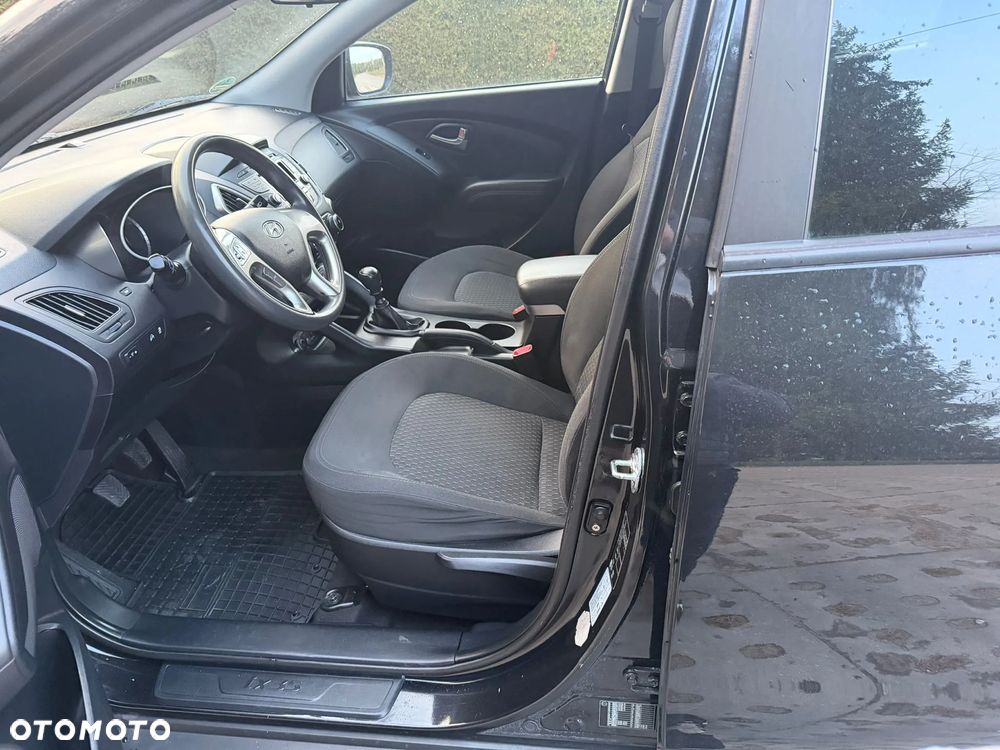 Hyundai ix35 1.6 2WD blue Style - 11