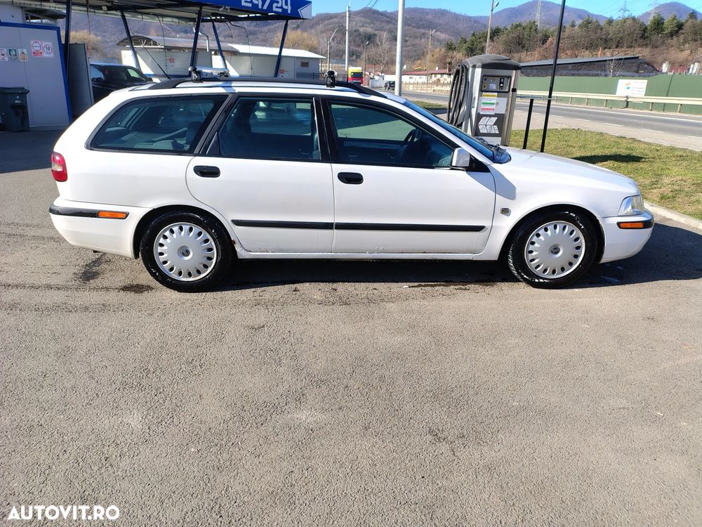 Volvo V40 1.9 D - 3