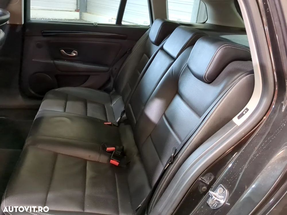 Renault Laguna Grandtour dCi 175 FAP Aut. Initiale - 9