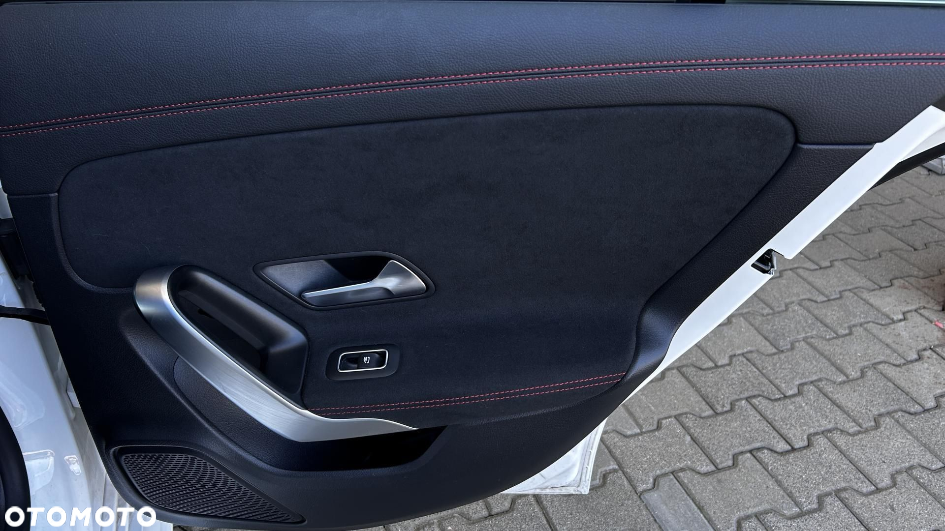 Mercedes-Benz CLA 200 AMG Line 7G-DCT - 26