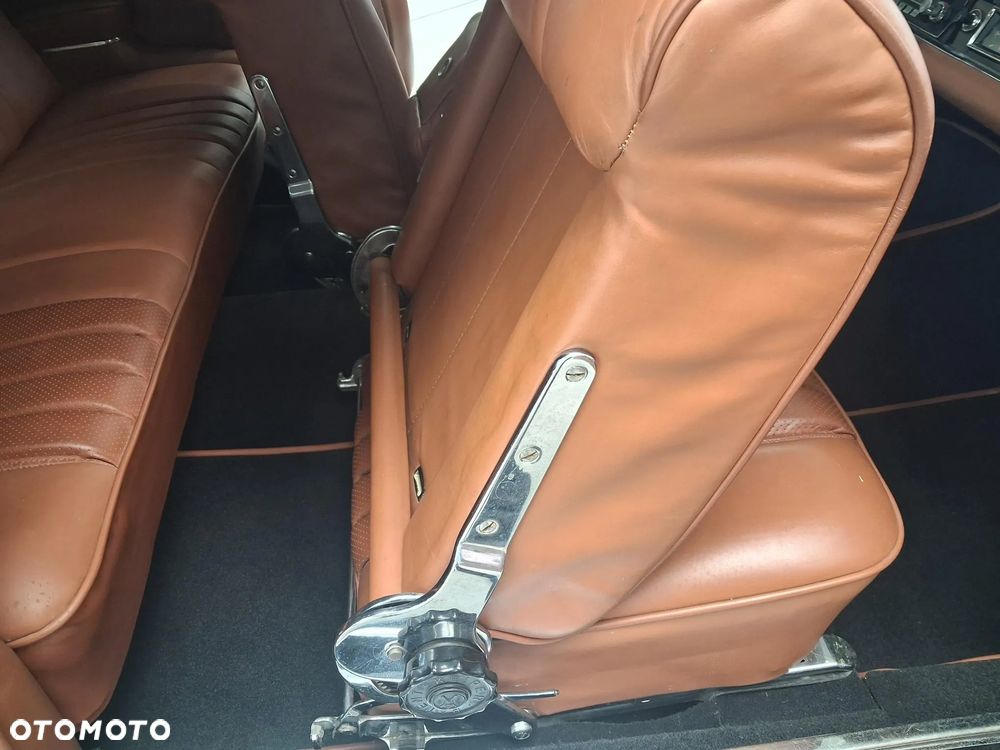 Mercedes-Benz 280 - 15