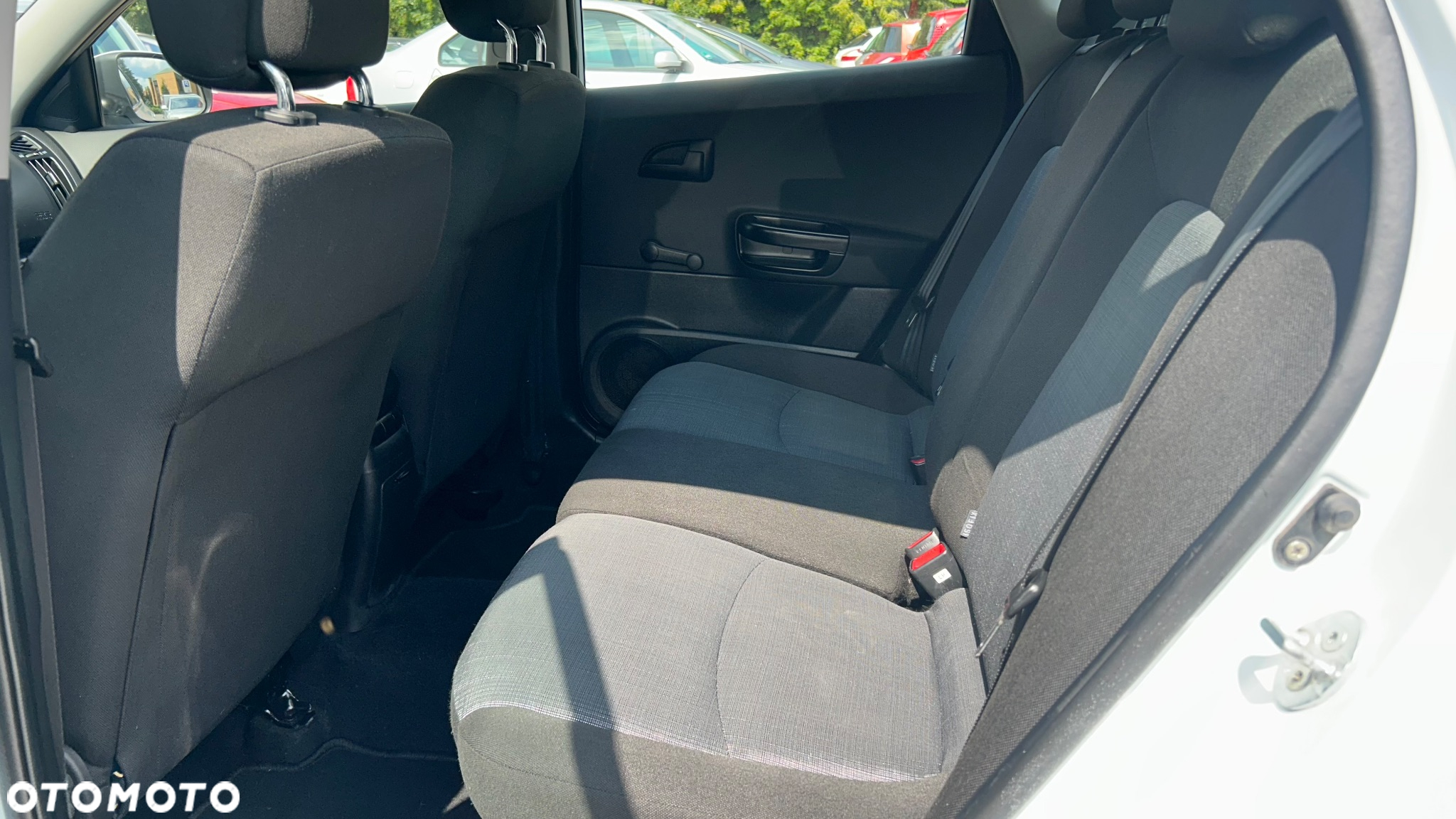 Kia Ceed 1.4 CVVT Attract - 16