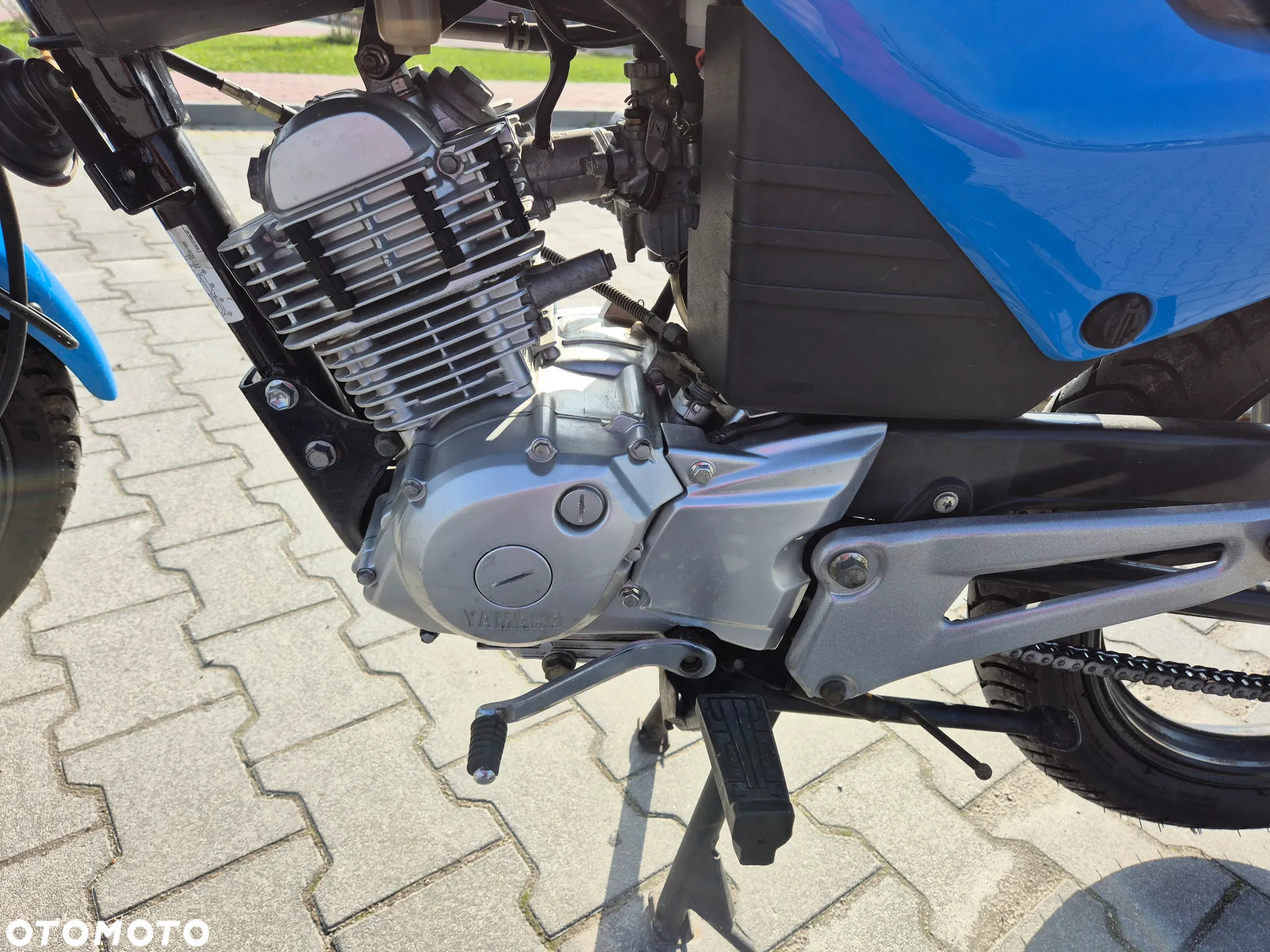 Yamaha YBR - 7