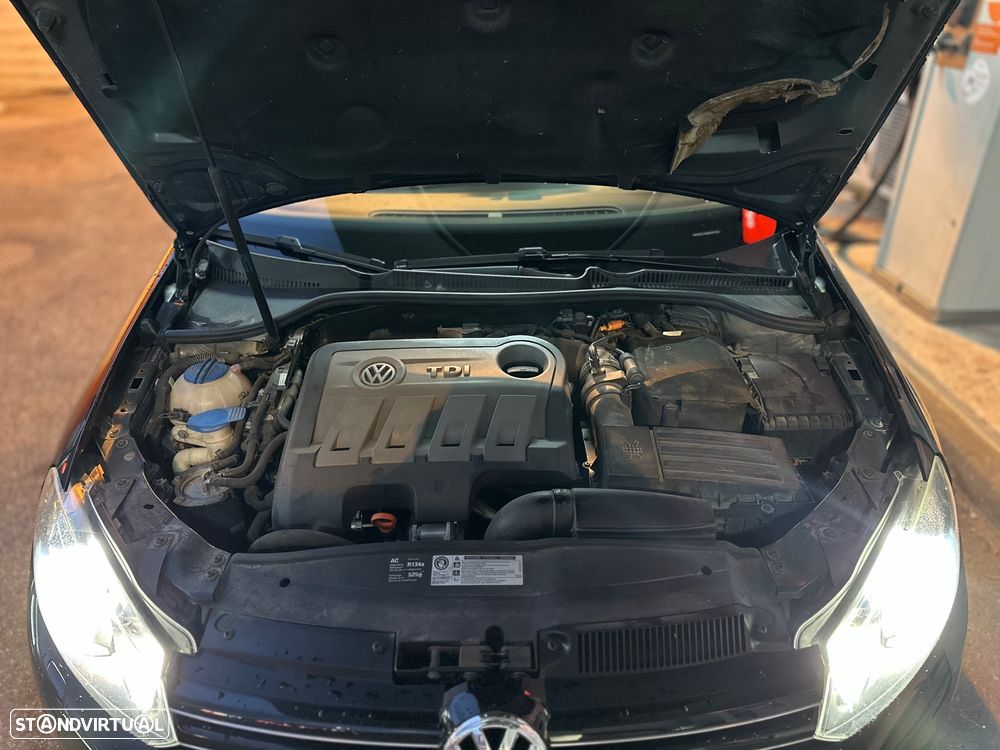 VW Golf 2.0 TDi Highline DSG - 21