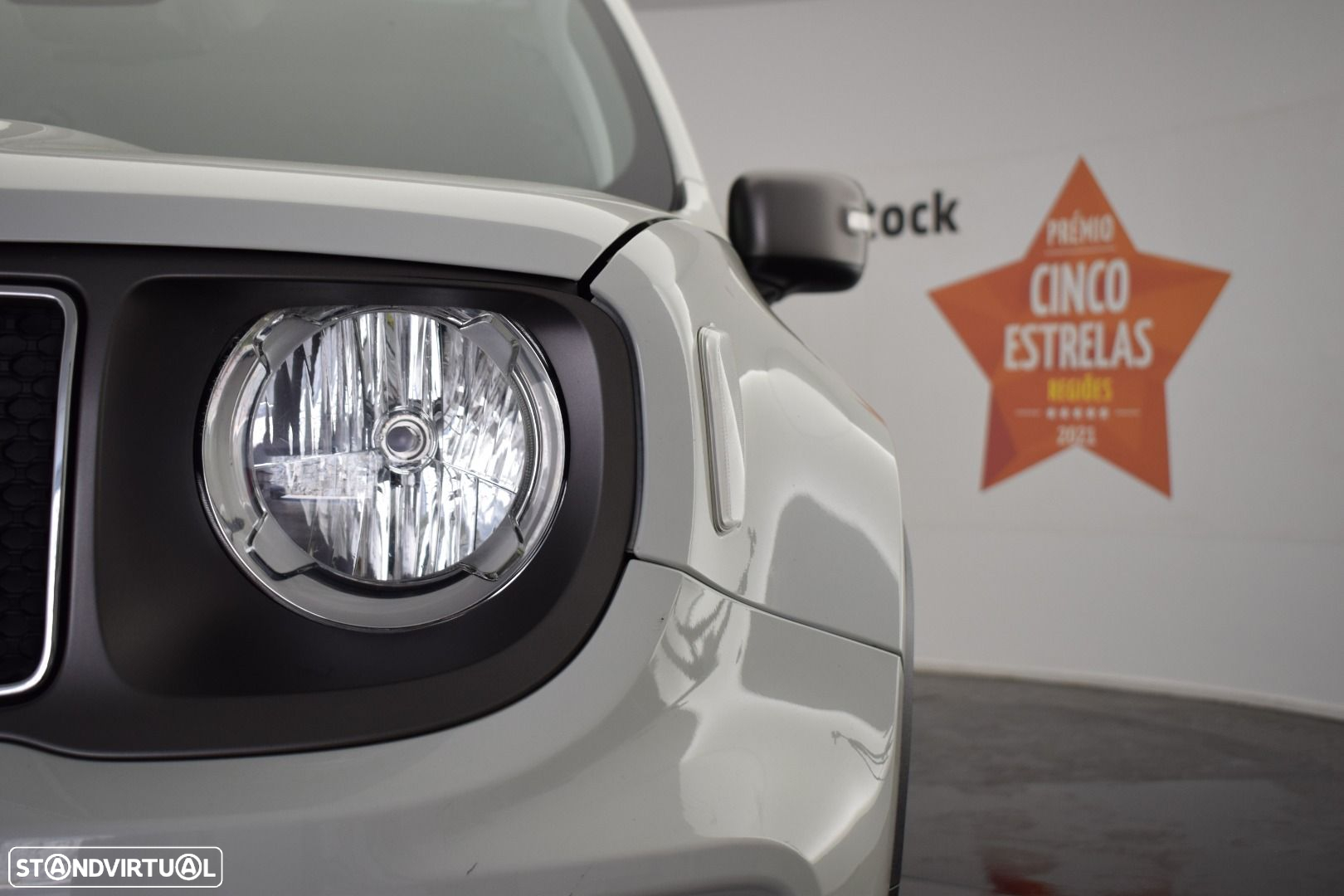 Jeep Renegade 1.6 MJD Limited - 26
