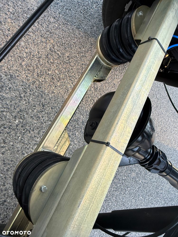 Iveco DAILY 35/50-180 3.0 HPI 180KM WYWROTKA 3-stronna ! 33 tyś km! Resor +Poduszka! HAK! Czarny Mat! Jedyny Taki!! - 29