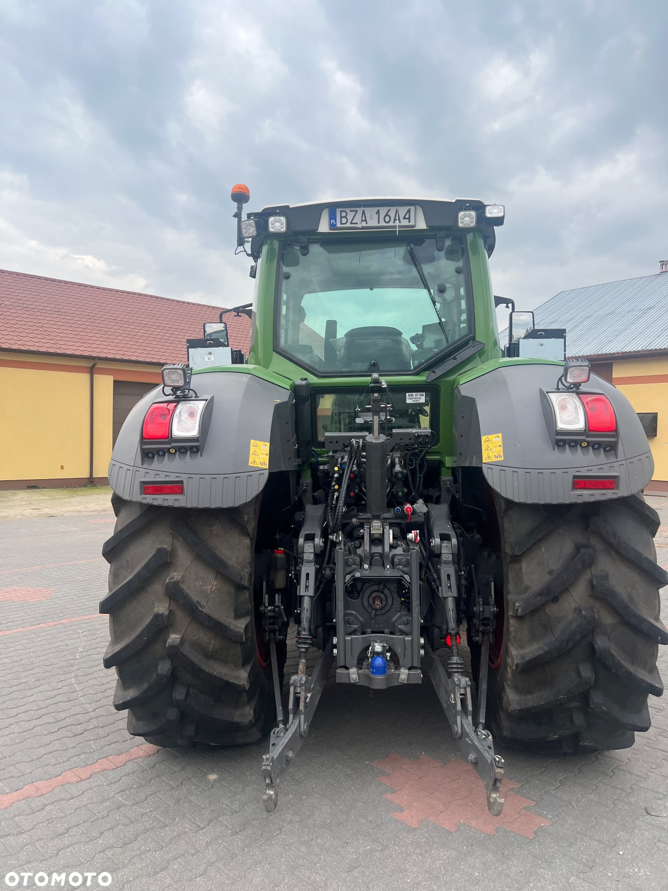 Fendt 824 - 4