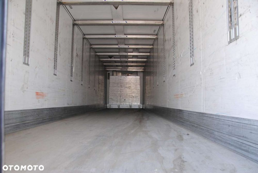 Schmitz Cargobull SKO, Doppelstock, Thermo King - 8