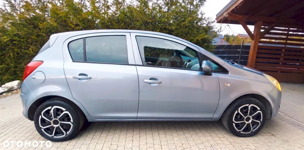 Opel Corsa 1.2 16V Color Edition - 3