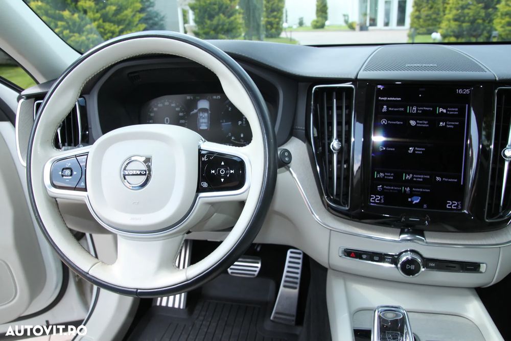 VOLVO XC60 2021 — imagine 21