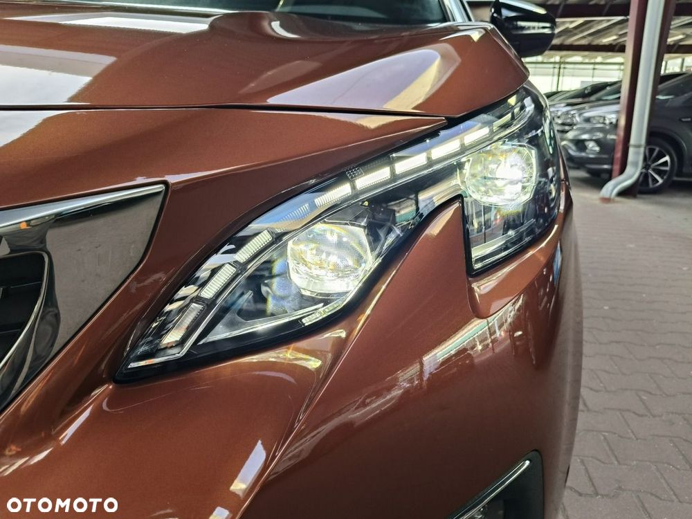 Peugeot 3008 1.6 PureTech GPF GT Line S&S EAT8 - 8