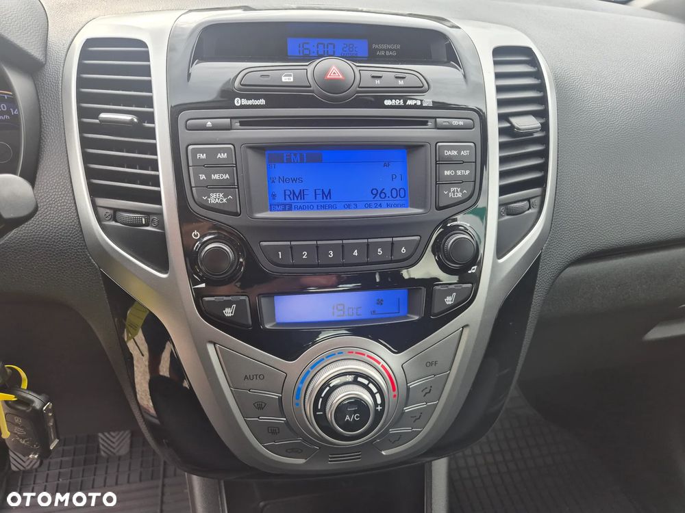 Hyundai ix20 1.4 Trend - 14