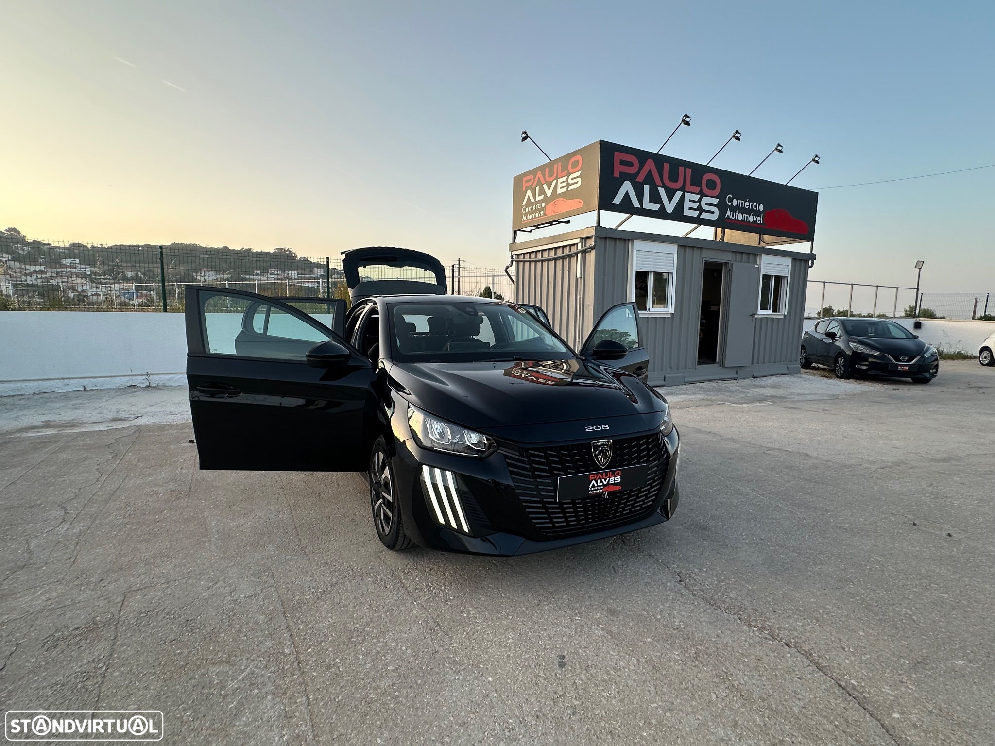 Peugeot 208 1.2 PureTech Active Pack - 28