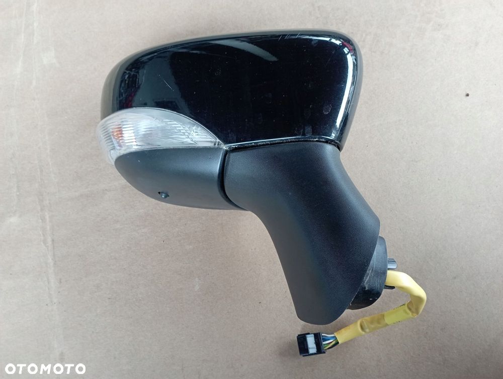 RENAULT CAPTUR I LUSTERKO PRAWE EUROPA 9 PIN 13- - 1