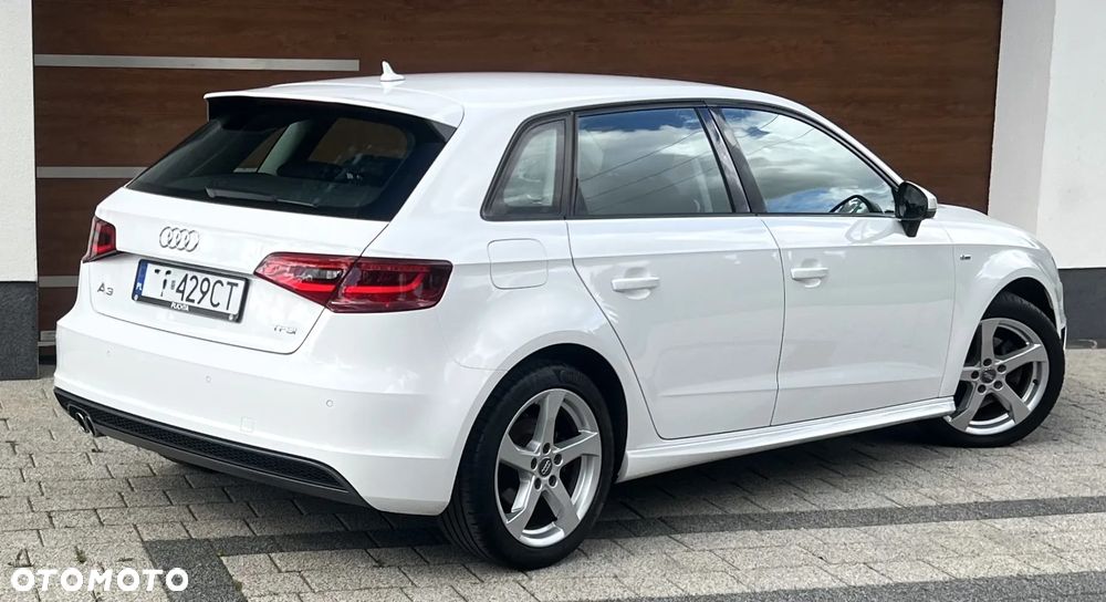 Audi A3 Sportback 1.4 TFSI Edycja Specjalna S tronic - 4
