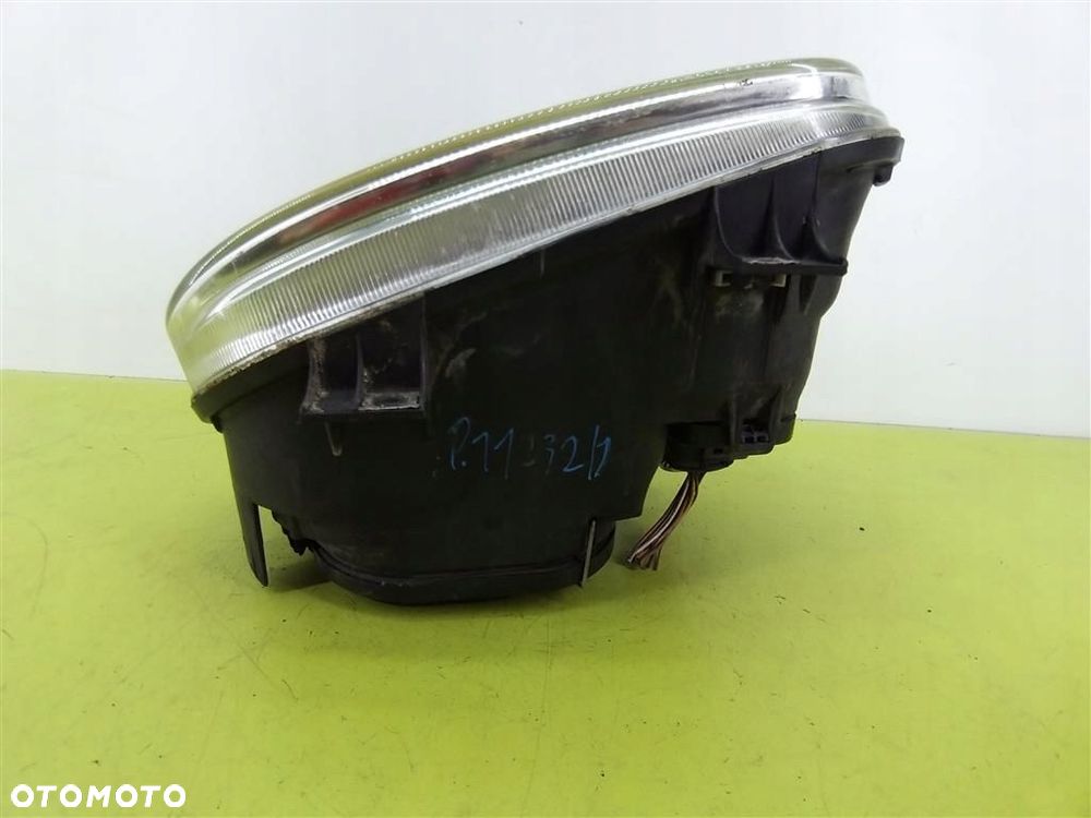 Reflektor lampa przód prawa VW Golf IV 1997-2003 VALEO 1J1941016B - 3