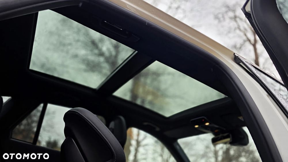 Mercedes-Benz GLC 300 d 4Matic 9G-TRONIC AMG Line Advanced - 38