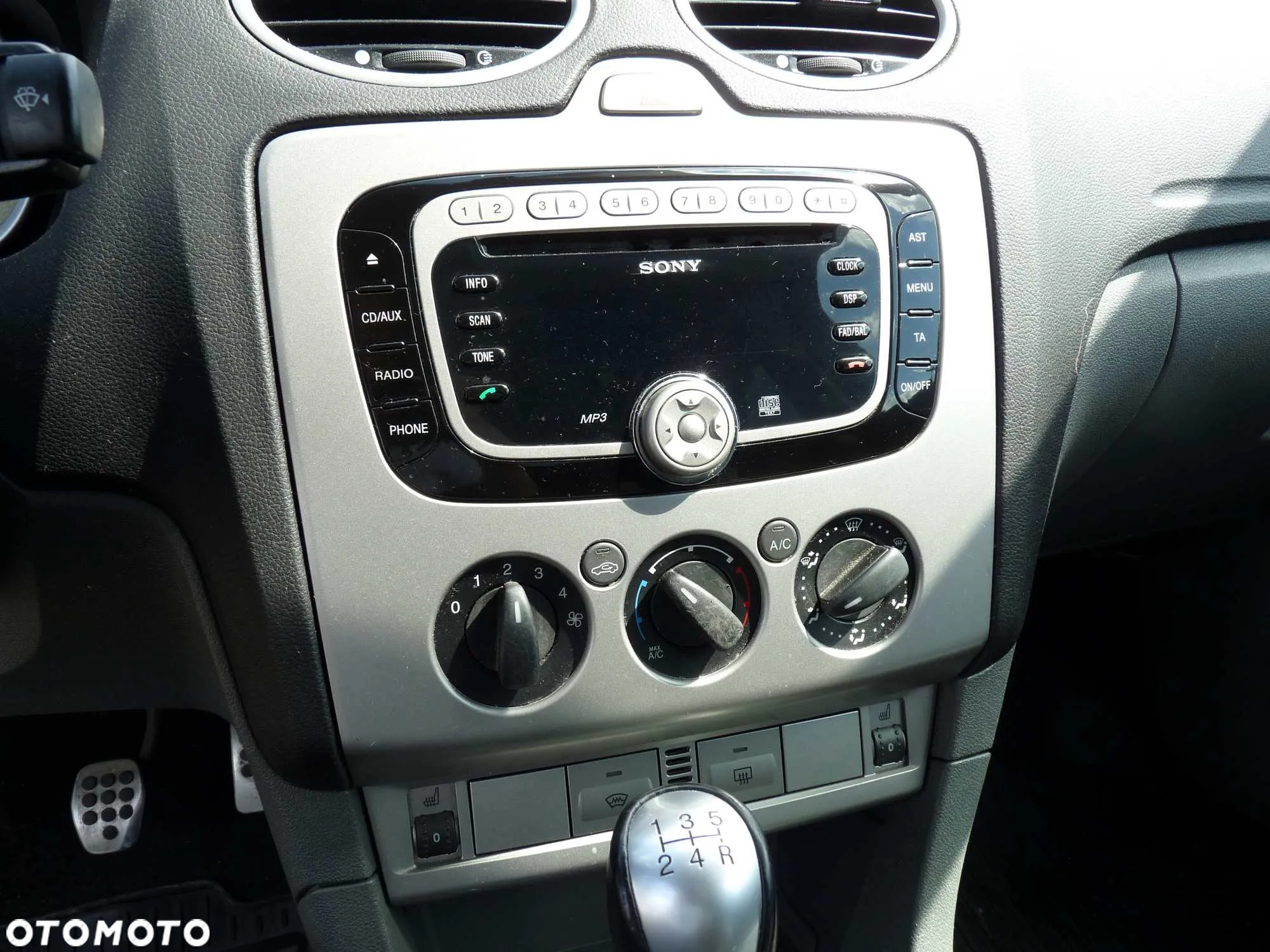 Ford Focus 1.6 16V Viva II - 16