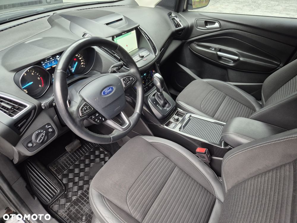 Ford Kuga 2.0 TDCi 4x4 Titanium - 12