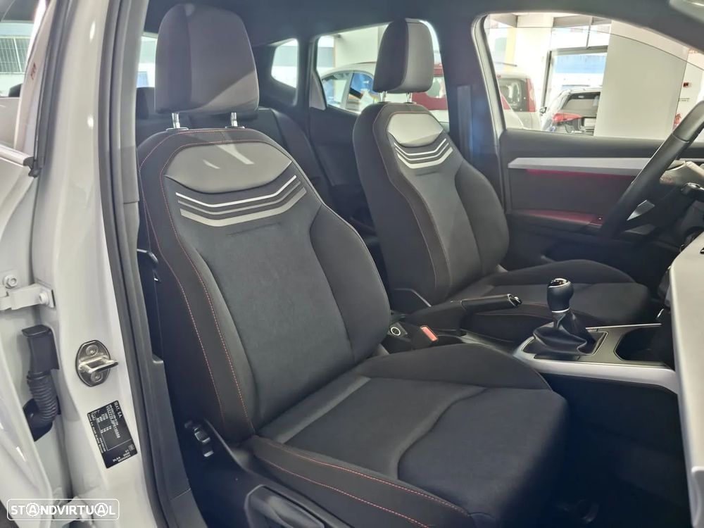 SEAT Arona 1.0 TSI FR - 14