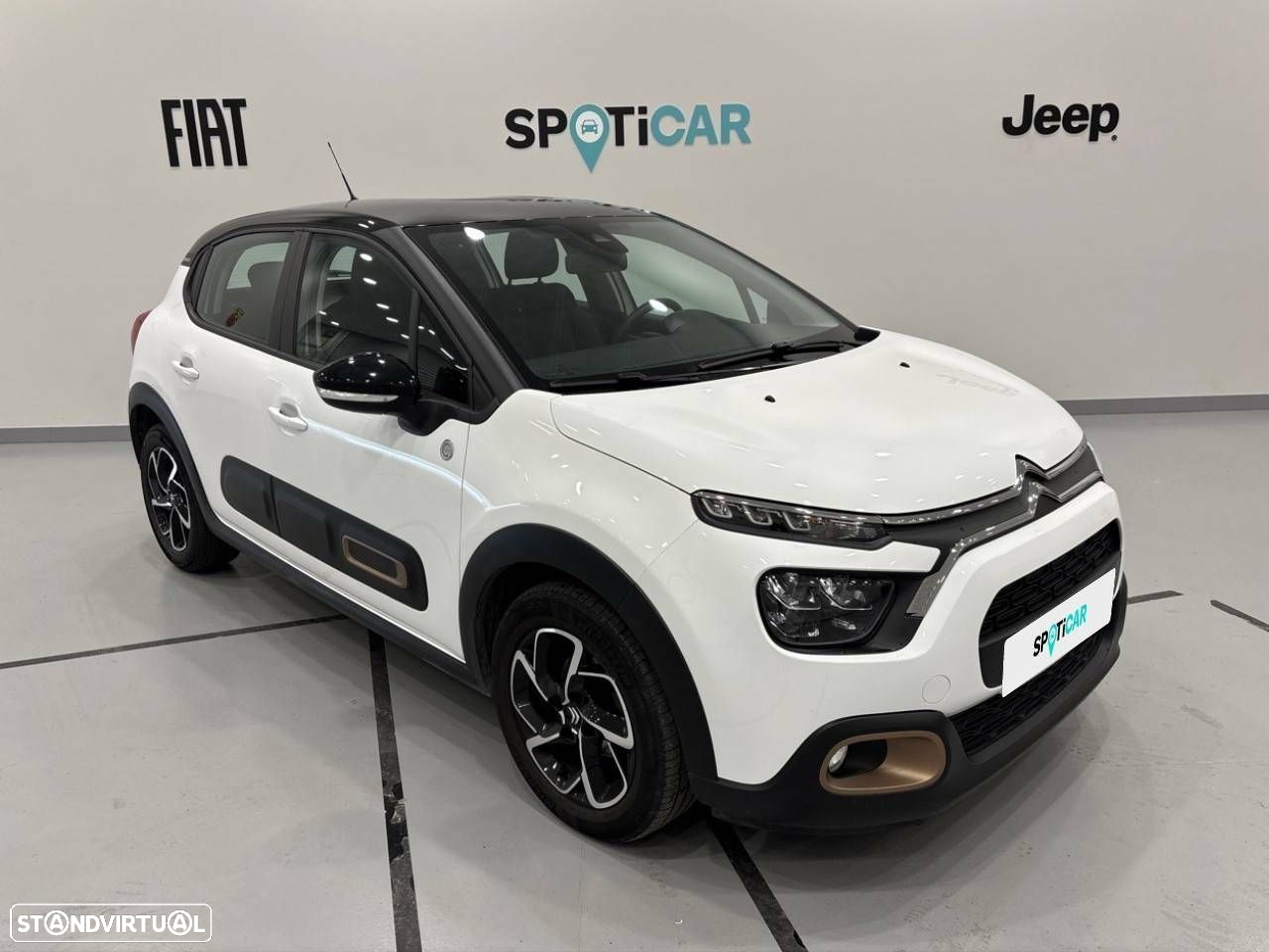 Citroën C3 1.2 PureTech C-Series - 3