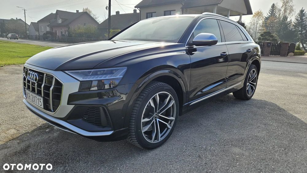 Audi SQ8 - 2