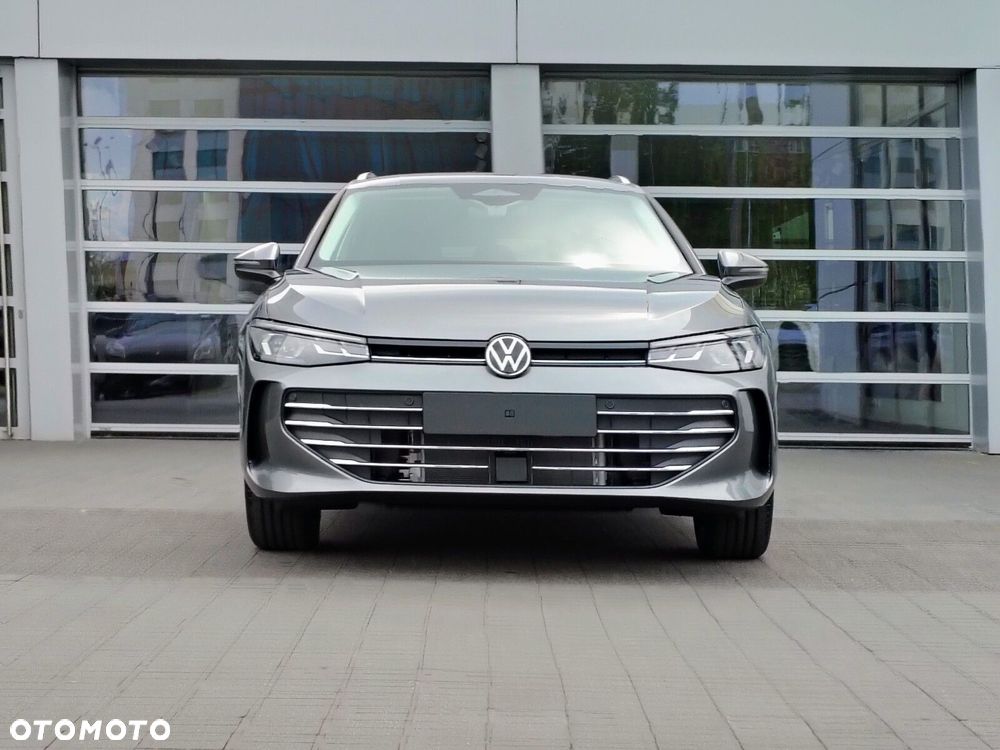 Volkswagen Passat - 3