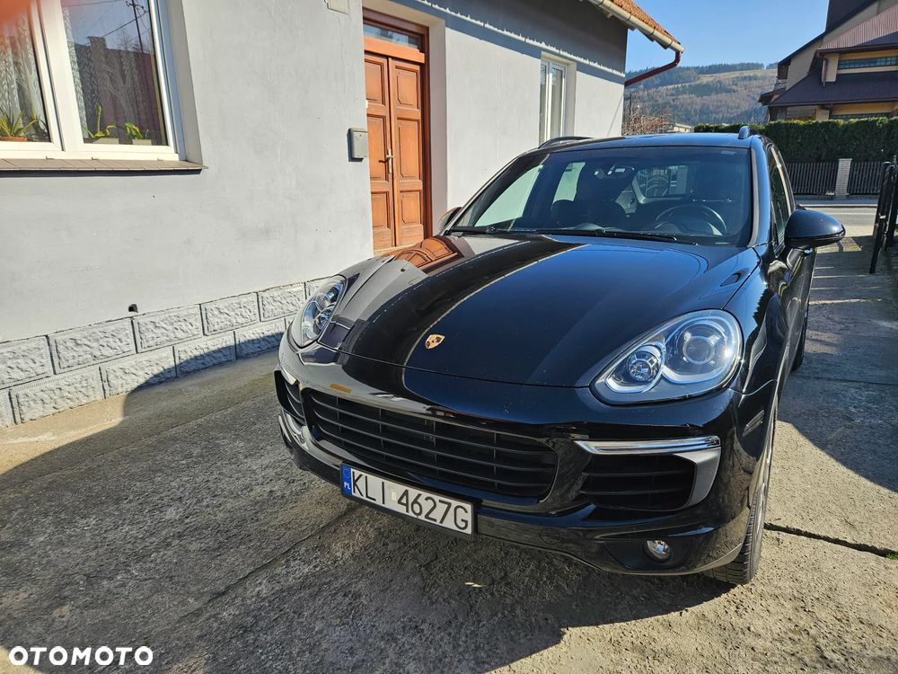 Porsche Cayenne Standard - 9