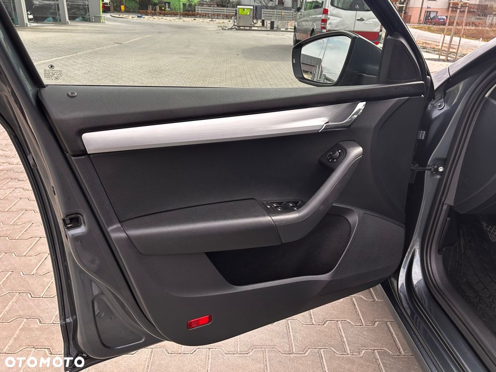 Skoda Octavia 1.5 TSI Ambition - 22