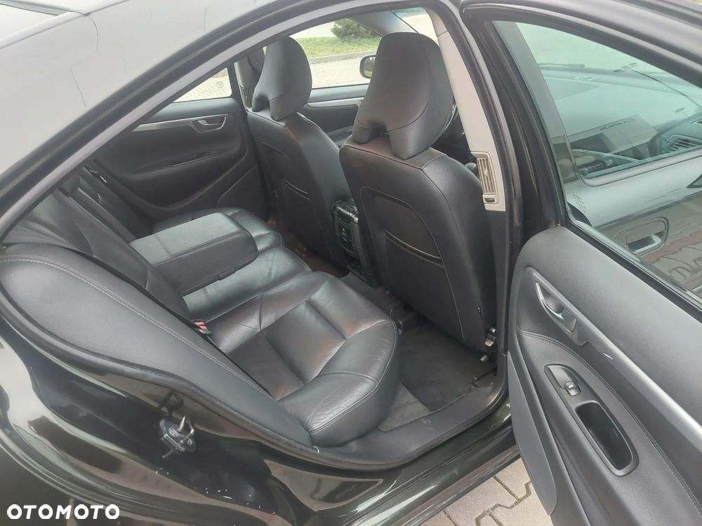 Volvo S60 2.5T Premium - 10