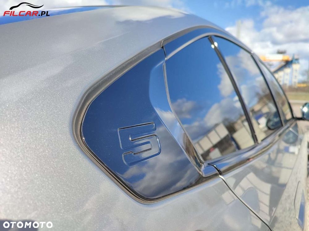 BMW Seria 5 - 34