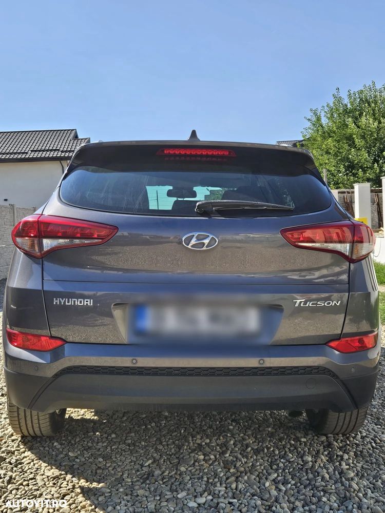 Hyundai Tucson - 2