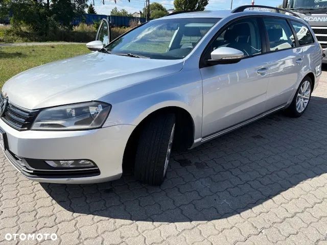 Volkswagen Passat Variant 1.6 TDI BlueMotion - 4