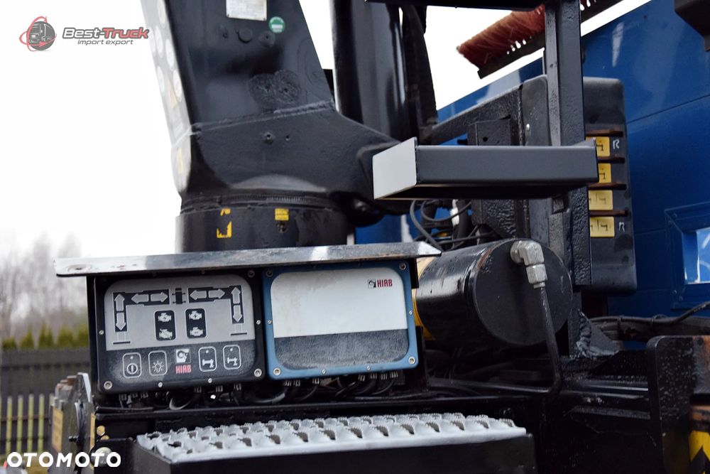 Volvo FH 540 / 6X2 / CAŁY NA PODUSZKACH /  OŚ SKRĘTNA PODNOSZONA  / HDS HIAB K177 PRO / ROTATOR / SKRZYNIA 6,7 M  / - 19
