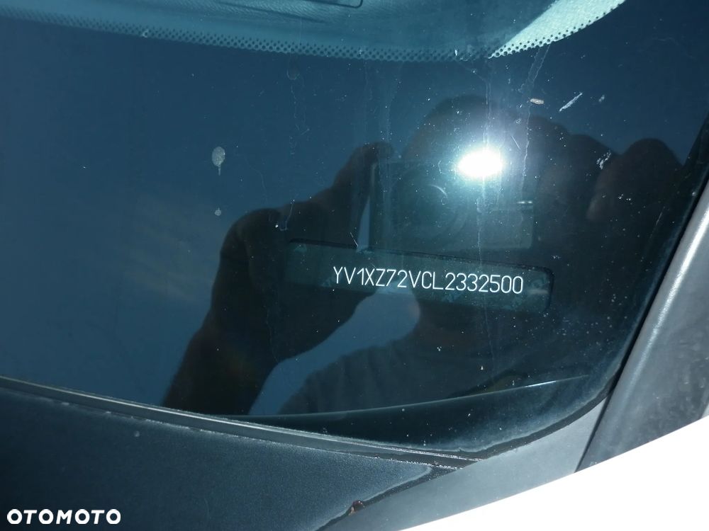 Volvo XC 40 D3 AWD Geartronic Momentum Pro - 30