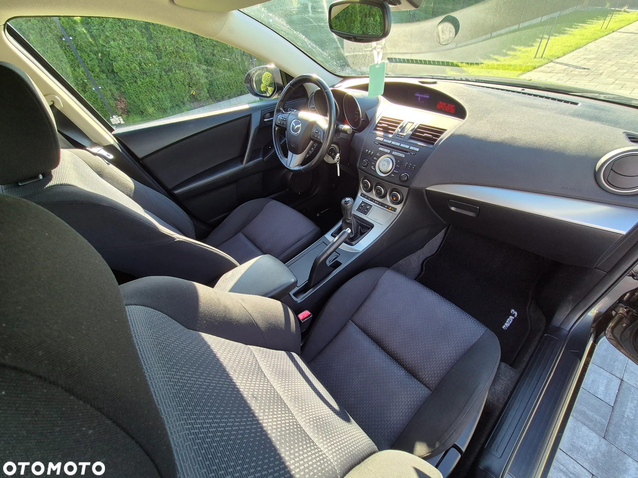 Mazda 3 - 12