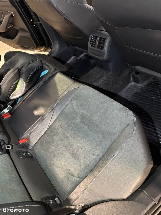 Volkswagen Arteon 2.0 TSI R-Line DSG - 12