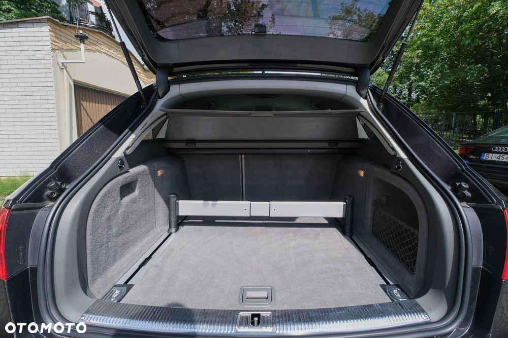 Audi A4 Avant - 14
