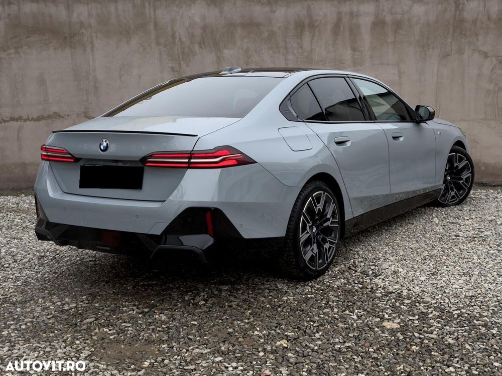 BMW Seria 5 520d Aut. - 26