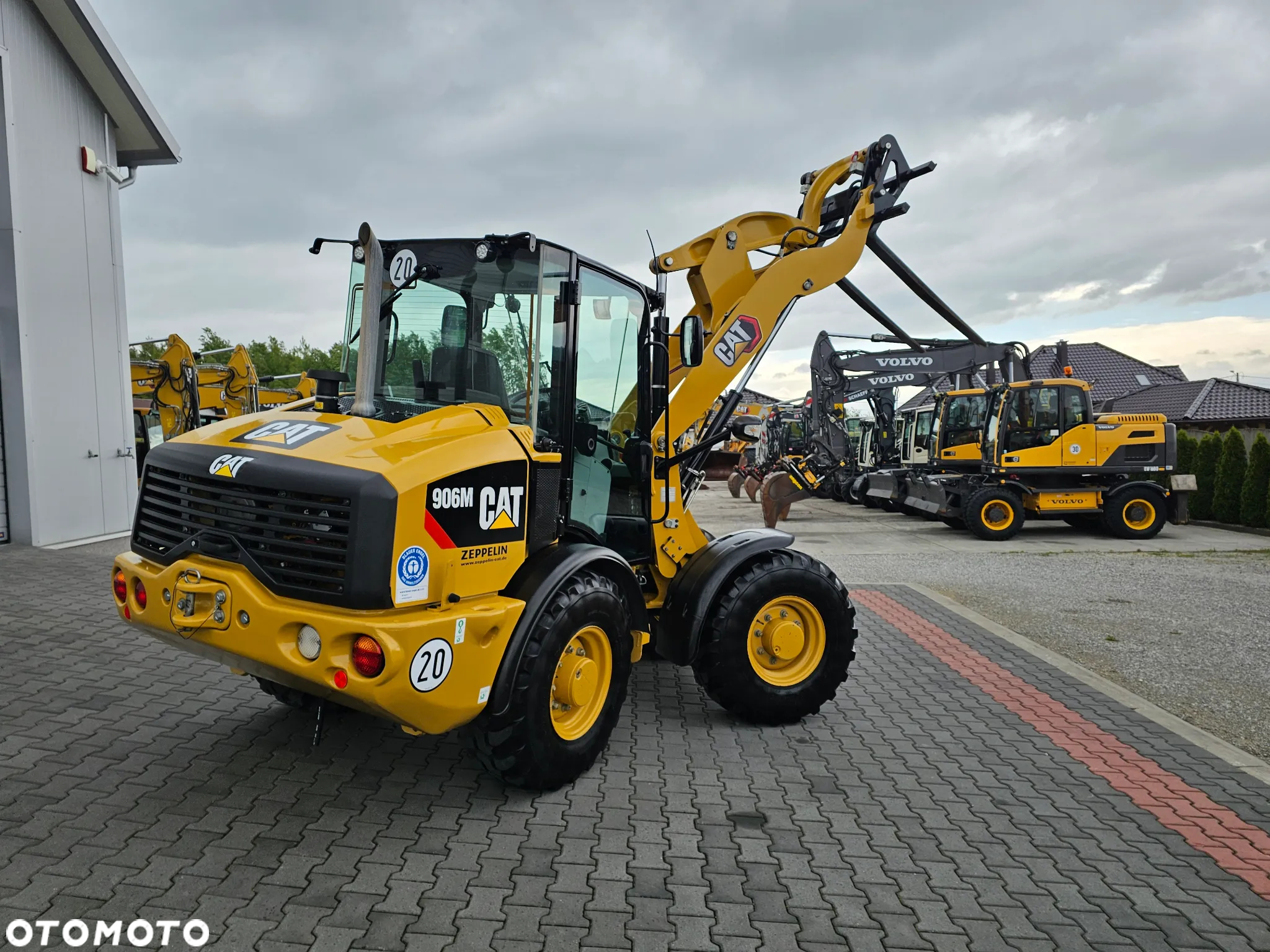 Caterpillar 906 M - 30
