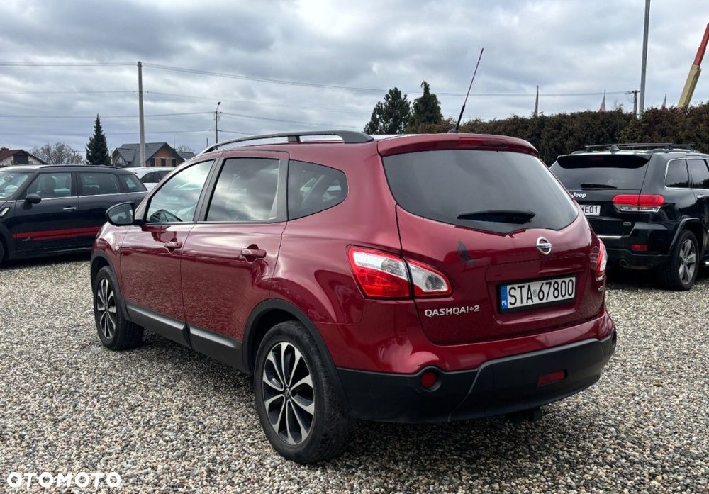 Nissan Qashqai+2 - 4