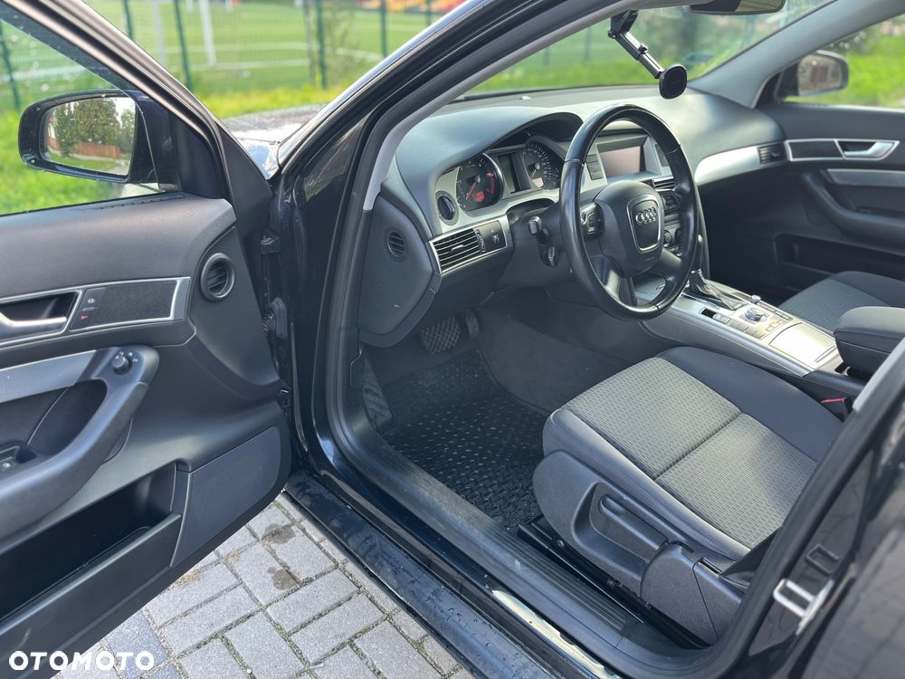 Audi A6 - 12